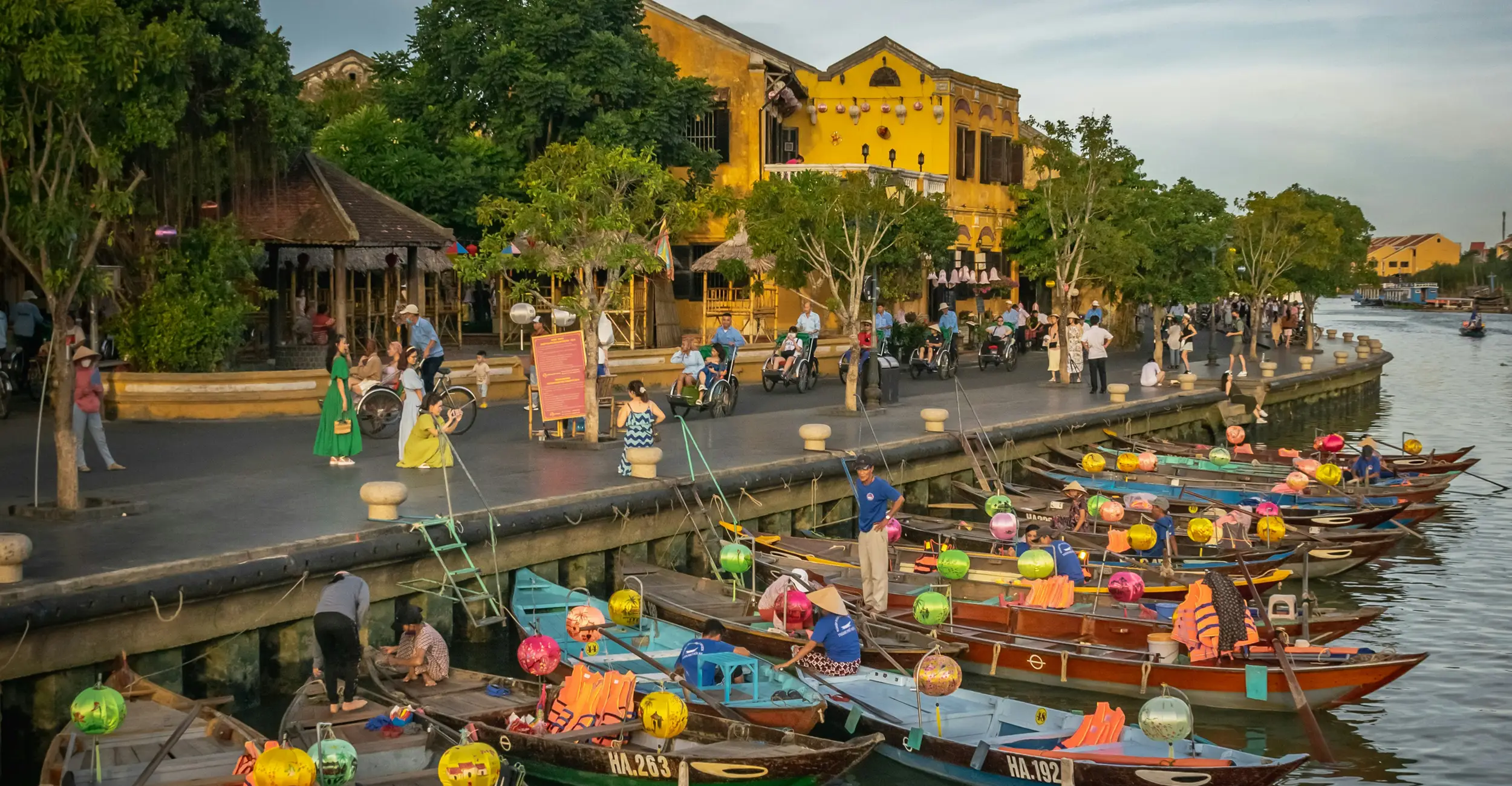 ホイアン旧市街（クアンナム省）